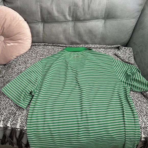 Greg Norman Lapel Neck T-Shirt Size: XL - Picture 6 of 7